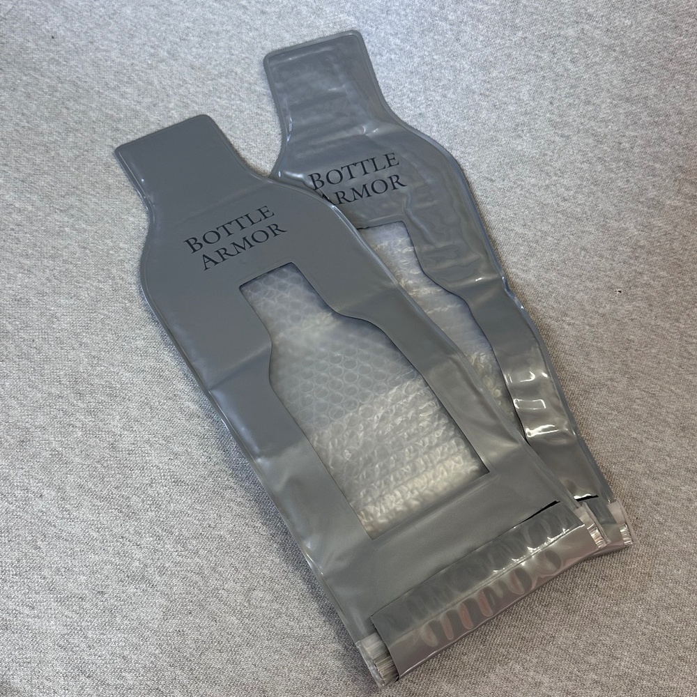 2 Magellans Bottle Armor Protector Wine Bags: BRAND NEW